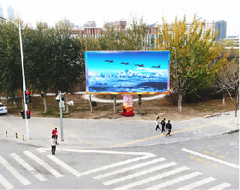 襄城户外大屏广告投放要点。